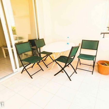 Apartamento By The Sea Paphos Exterior foto